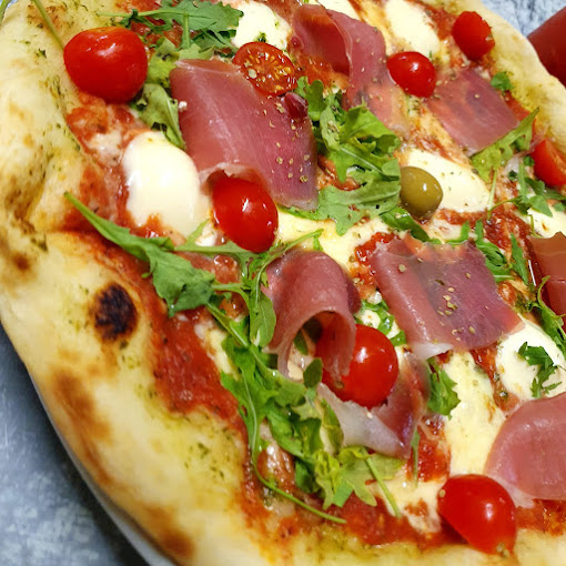 Restoran Pizzeria Surf - Slika 9